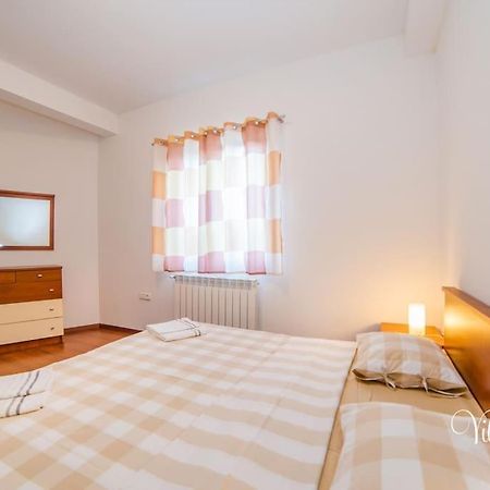 Villa Lucija Pula Extérieur photo