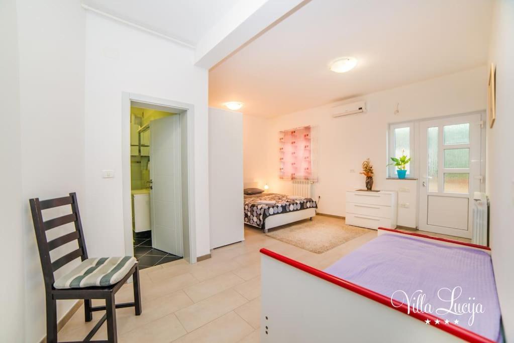 Villa Lucija Pula Extérieur photo